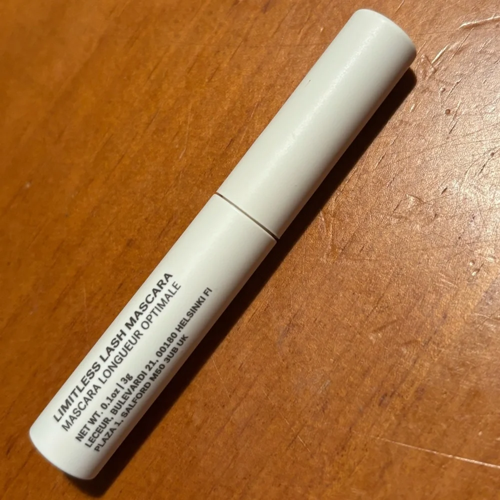 ILIA Limitless Lash Lengthening Mascara